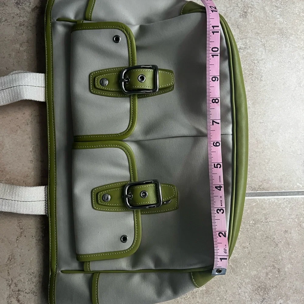 Coach Cream and Green Tote Bag - Picture 13 of 15